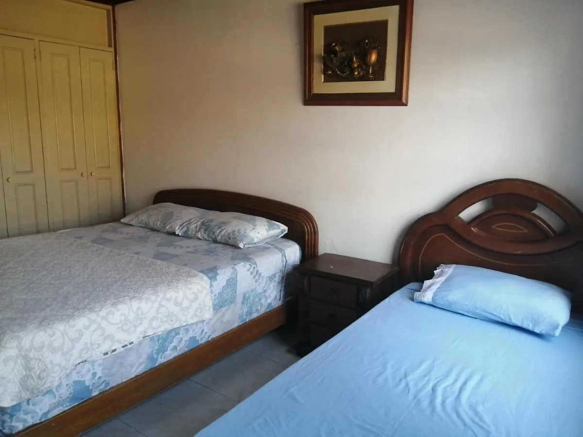 Zamy'S Place San Andrés Hostel